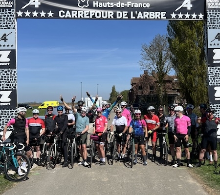 4-day-paris-roubaix team at the roubaix race