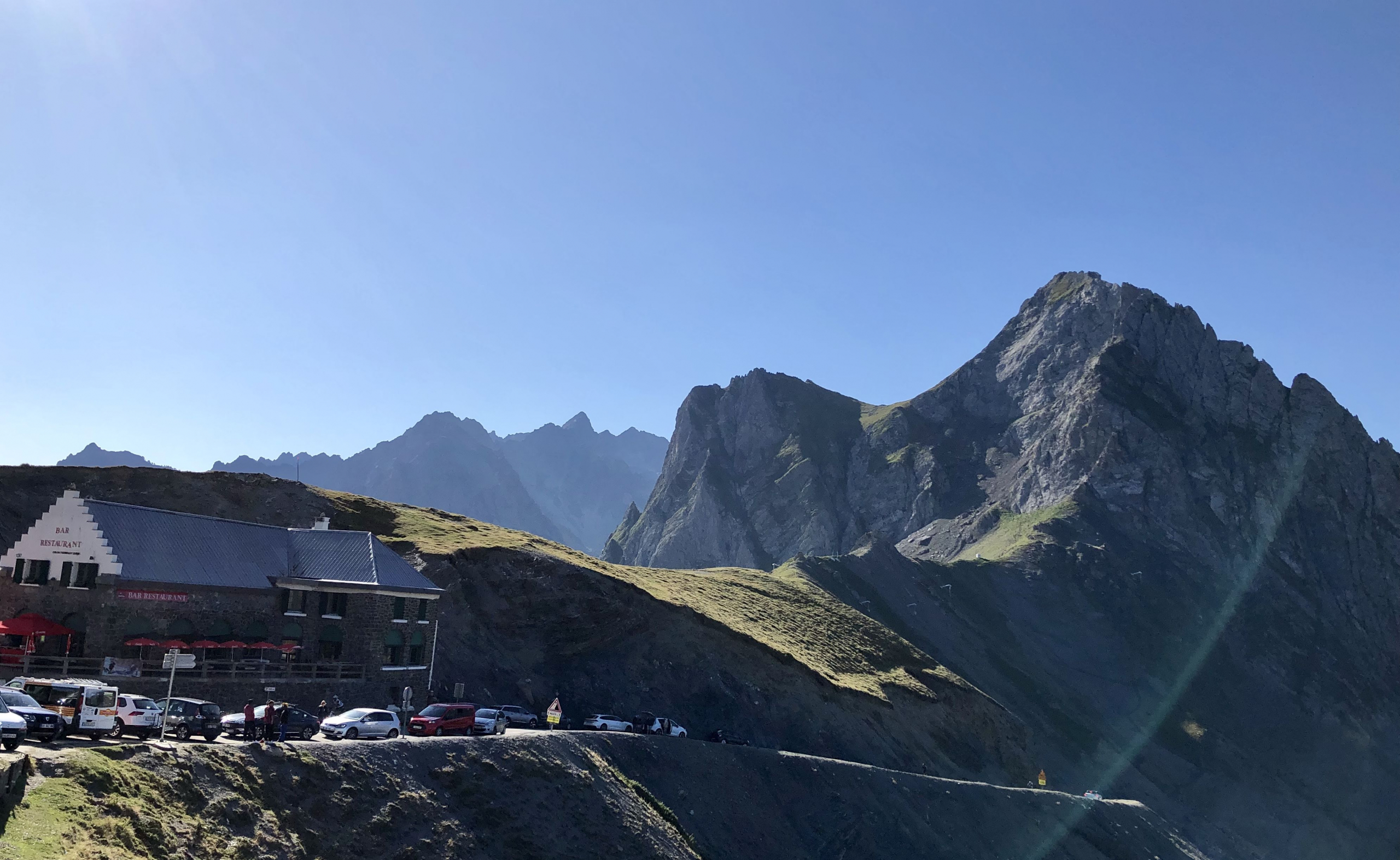 tour de france in the pyrenees