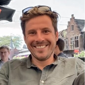 Stefaan Rogiers – Headshot col(1)(1)