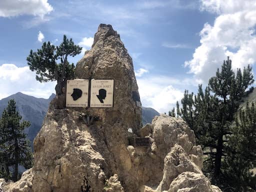 Col d'Izoard memorial-plaques