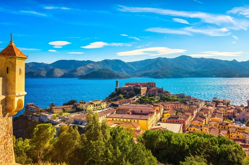 elba-island-tuscany-italy Elba Island is a captivating destination that combines history, natural beauty, and a relaxed Mediterranean atmosphere.